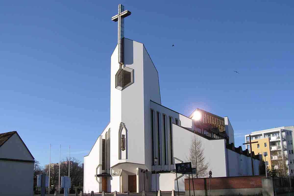 Vandals At The City Gate